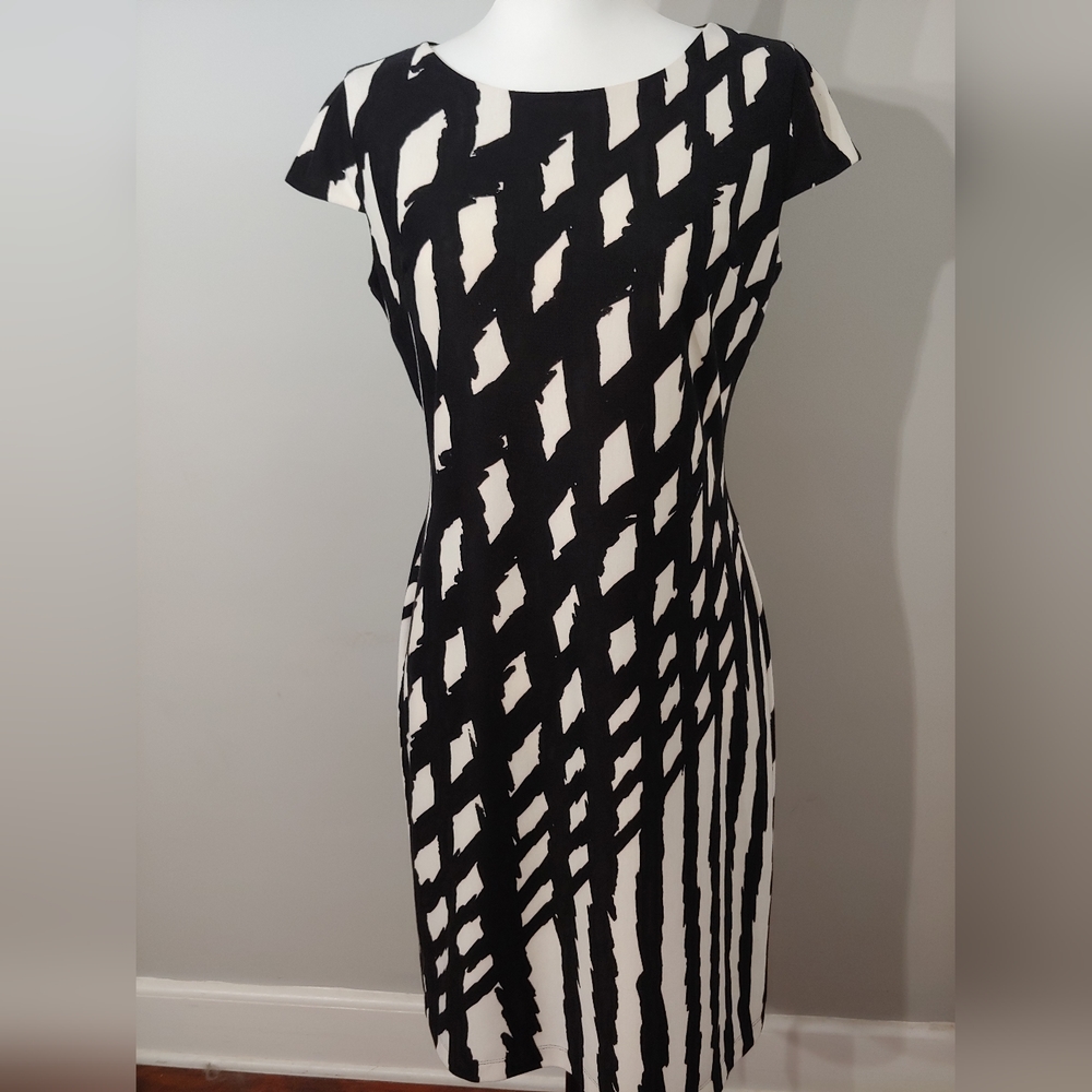 Dress Nine West Size 4